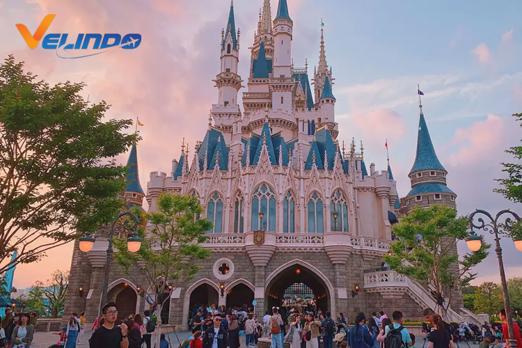 tempat wisata di jepang Tokyo Disneyland