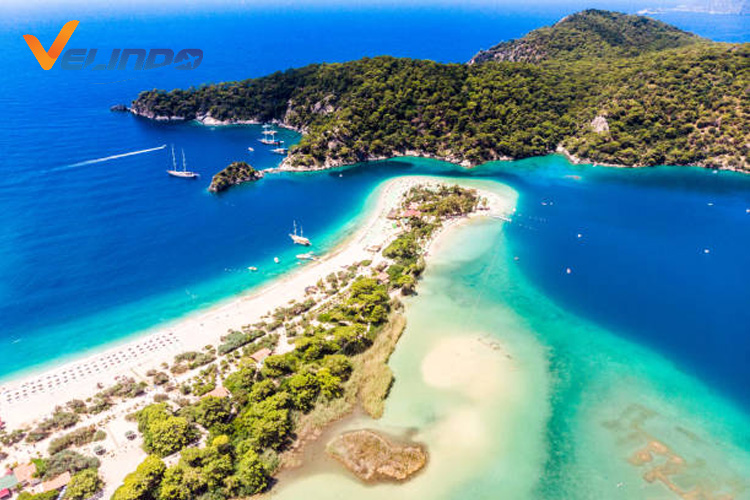Tempat Wisata di Turki yang Wajib Dikunjungi blue lagoon
